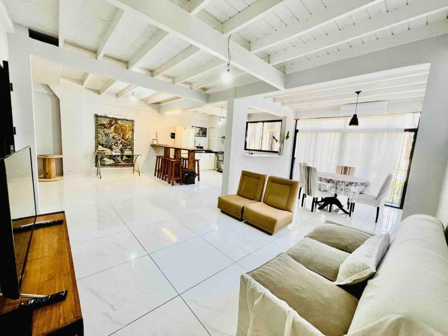 Monica'S Apartments กันนิง ภายนอก รูปภาพ